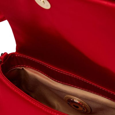 THE HOLIDAY BOW